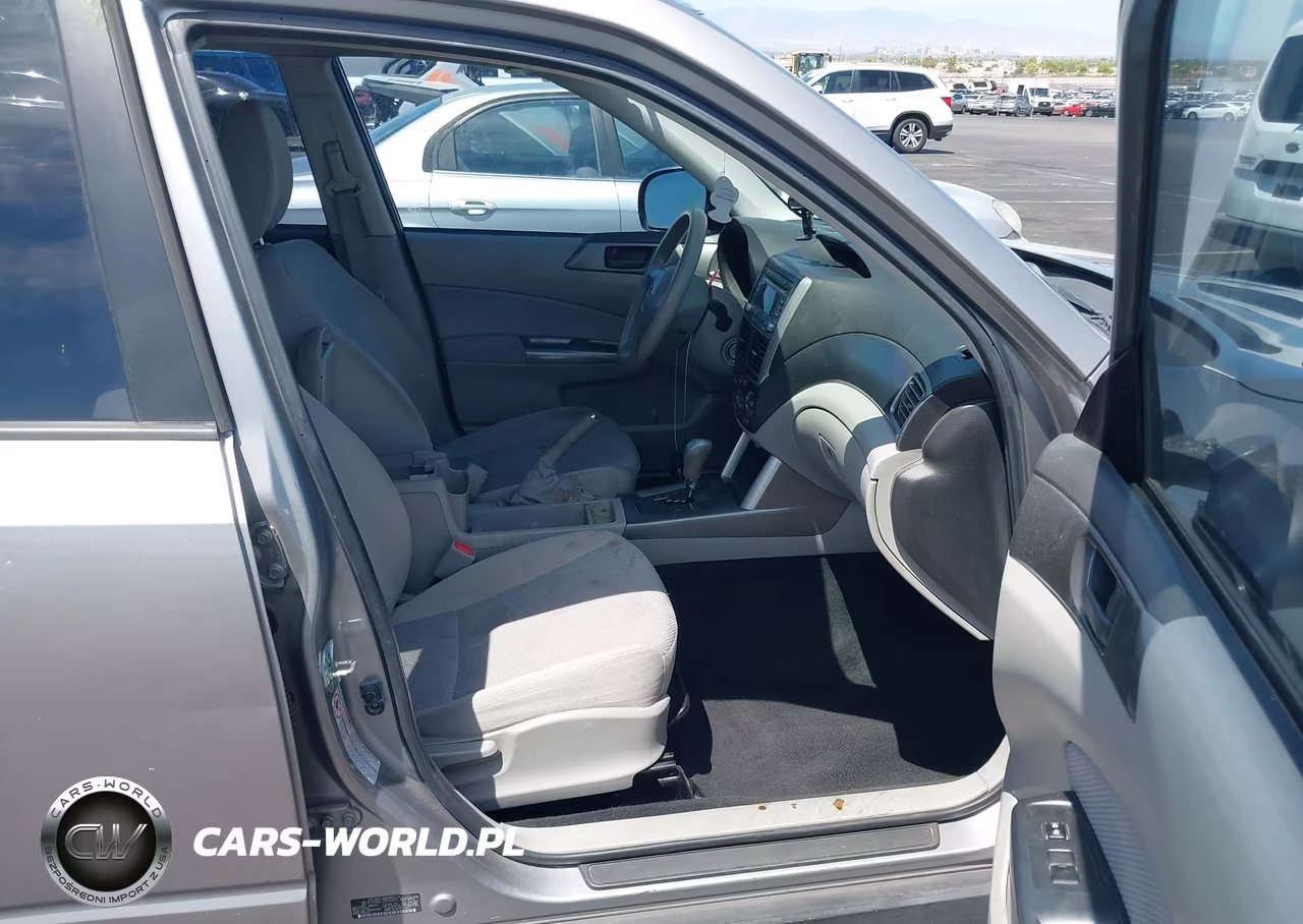2011 Subaru Forester 2.5X VIN:JF2SHABC2BH782063 - 5
