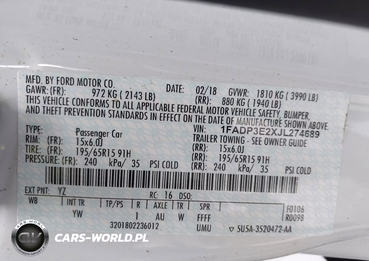 2018 Ford Focus S VIN:1FADP3E2XJL274689 - 9