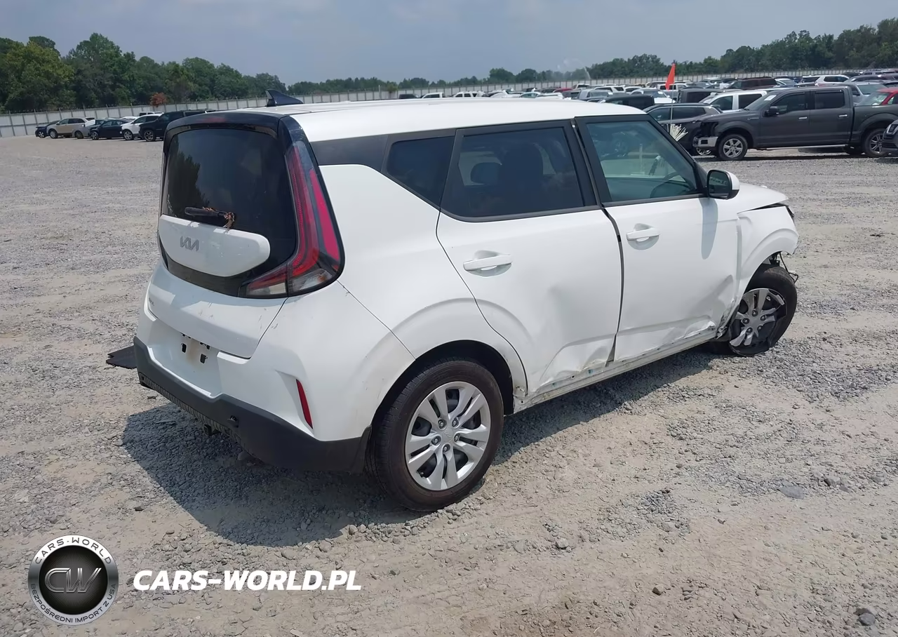 2023 Kia Soul Lx VIN:KNDJ23AU3P7875236 - 4
