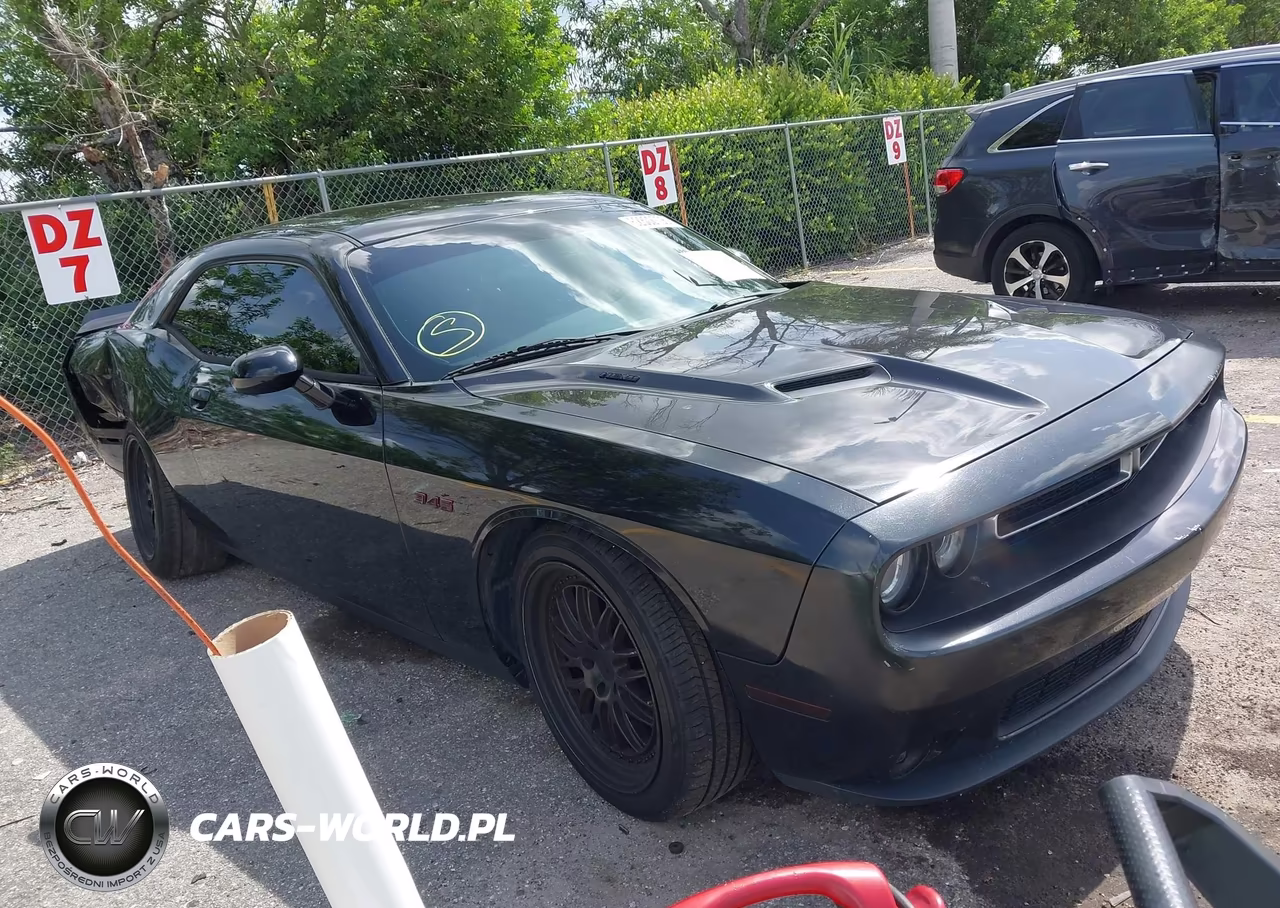 2015 Dodge Challenger Sxt Plus – zdjęcie 1 z 16