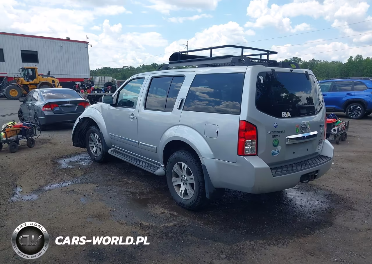 2012 Nissan Pathfinder Silver VIN:5N1AR1NN7CC639446 - 3