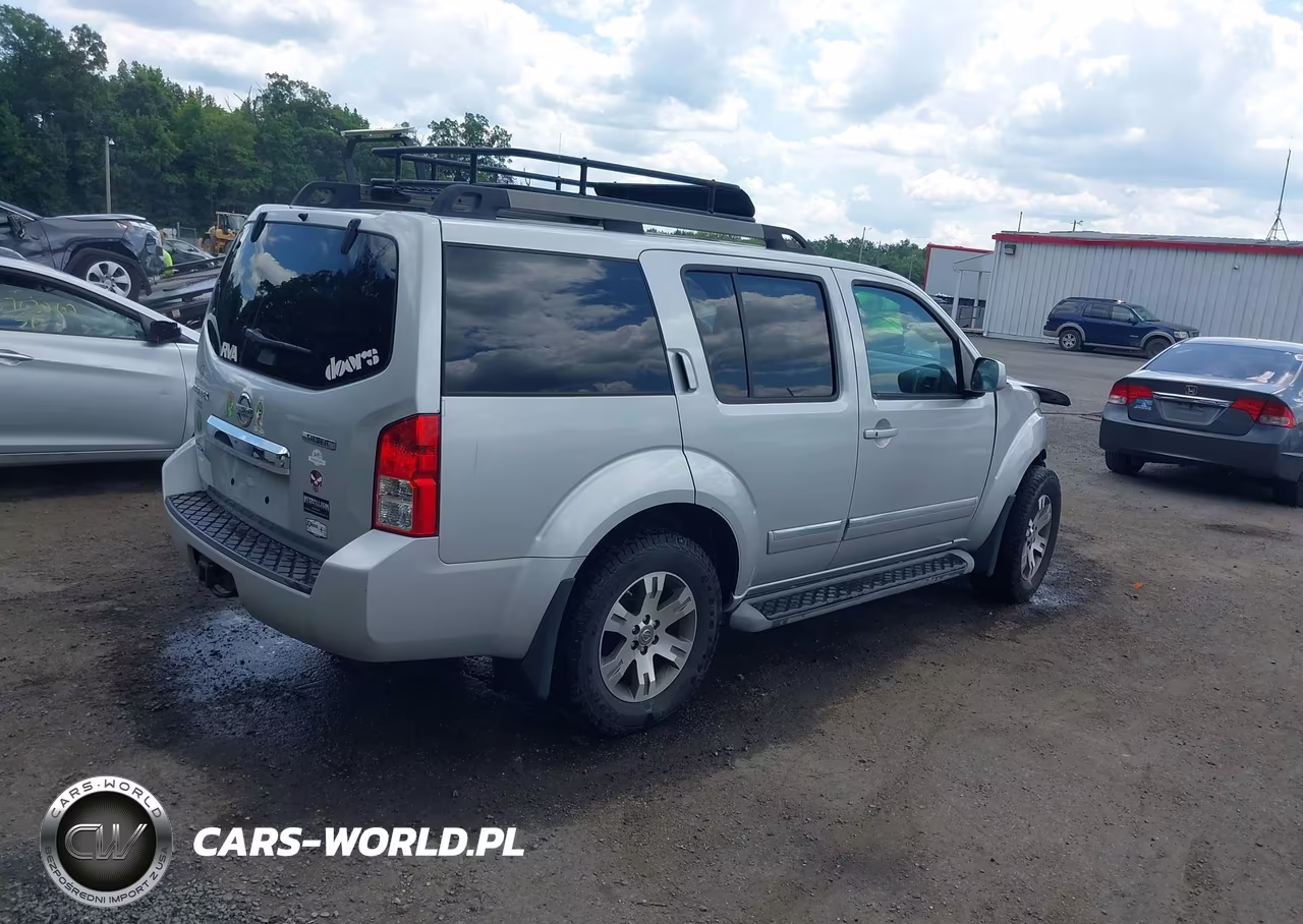 2012 Nissan Pathfinder Silver VIN:5N1AR1NN7CC639446 - 4