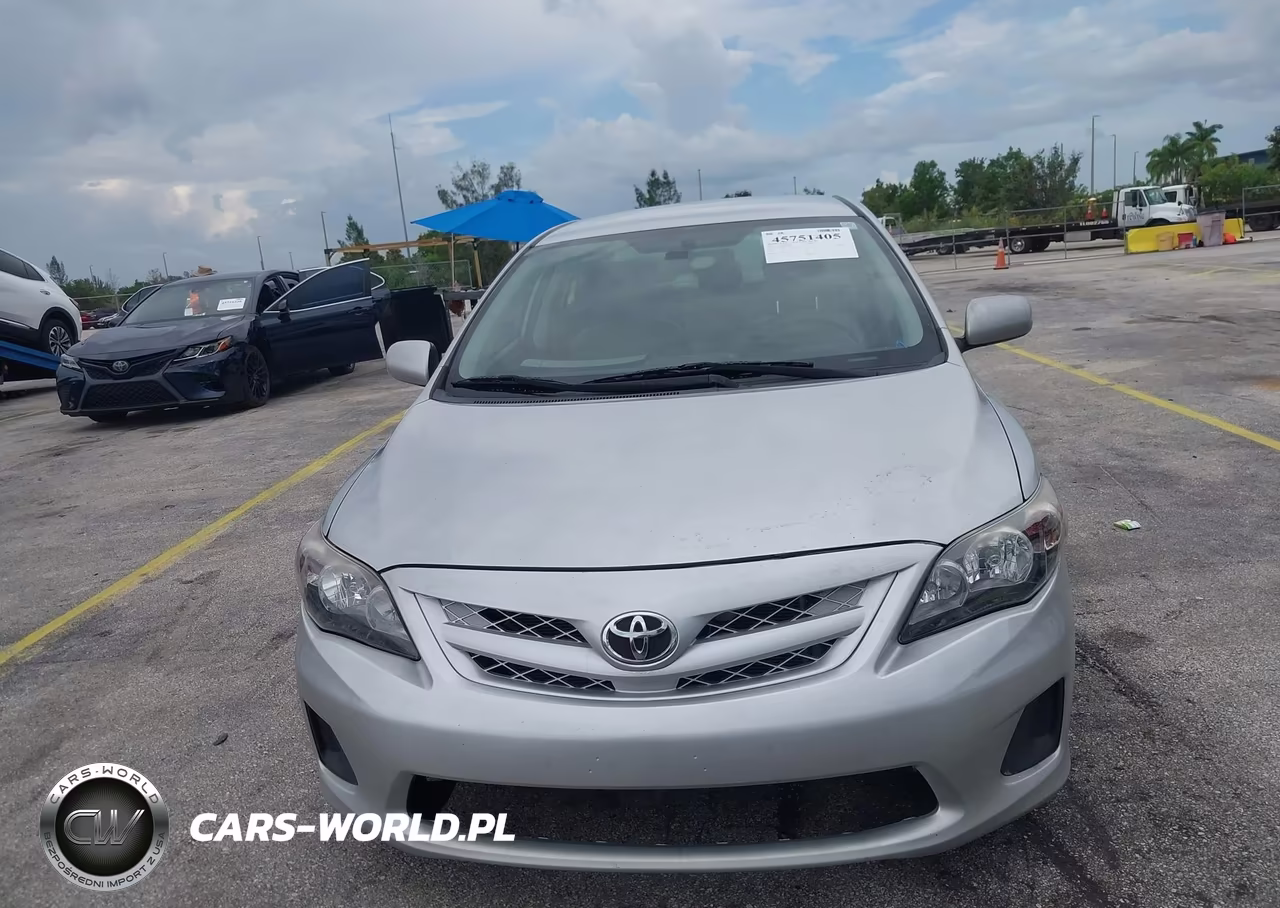 2012 Toyota Corolla Le VIN:JTDBU4EEXC9172903 - 12
