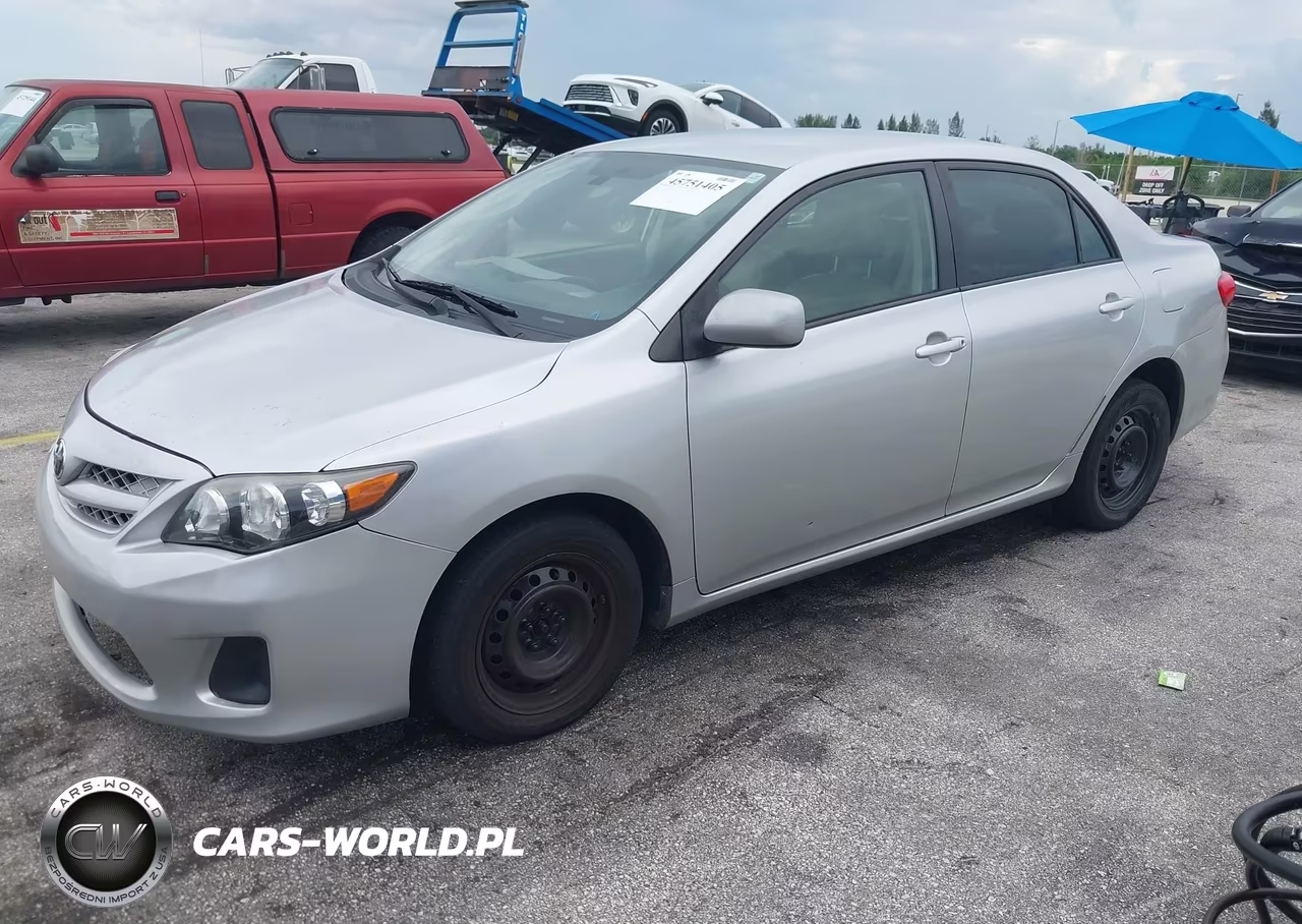 2012 Toyota Corolla Le VIN:JTDBU4EEXC9172903 - 2