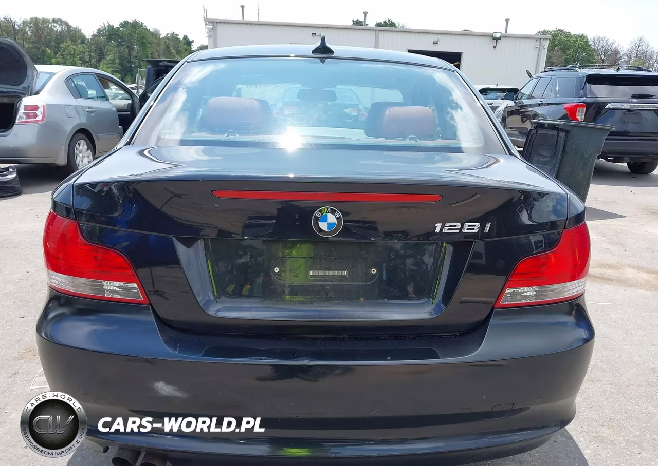 2011 BMW 128I VIN:WBAUP9C54BVL90225 - 16