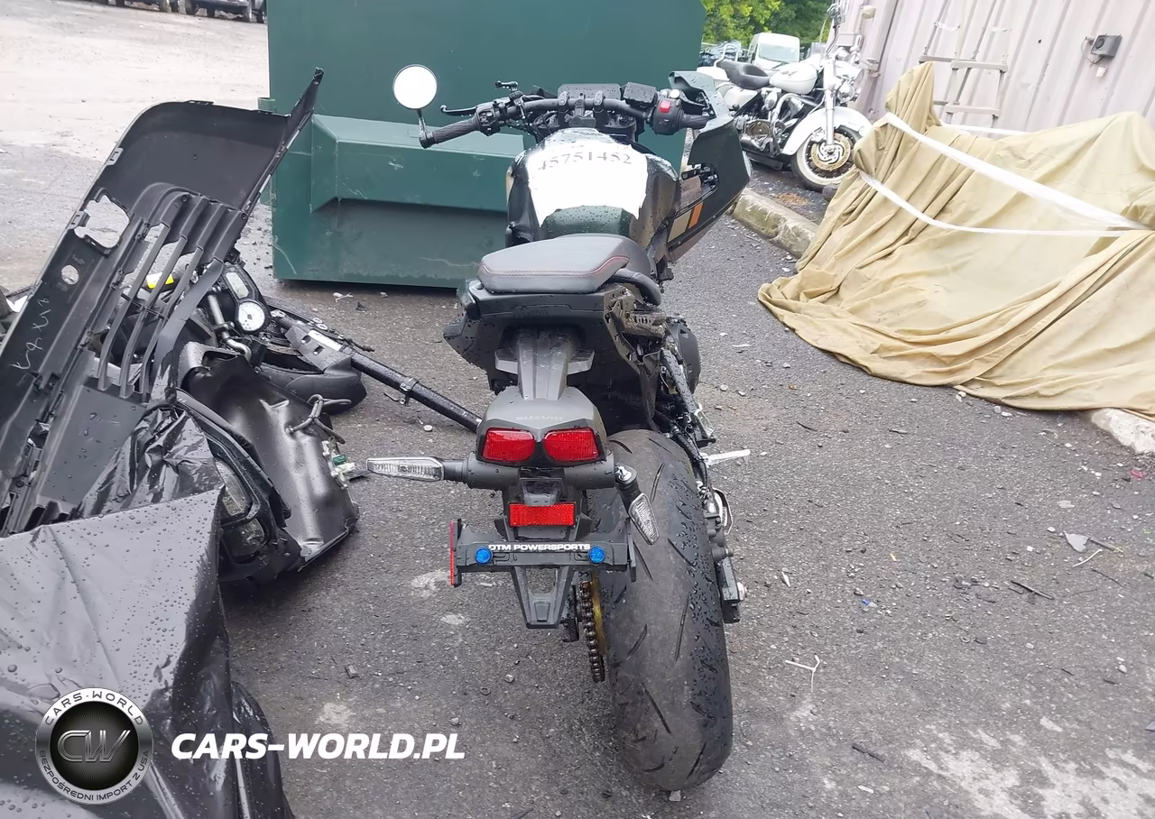 2026 Suzuki Gsx800 Tt VIN:JS1EM16B3T7100415 - 6