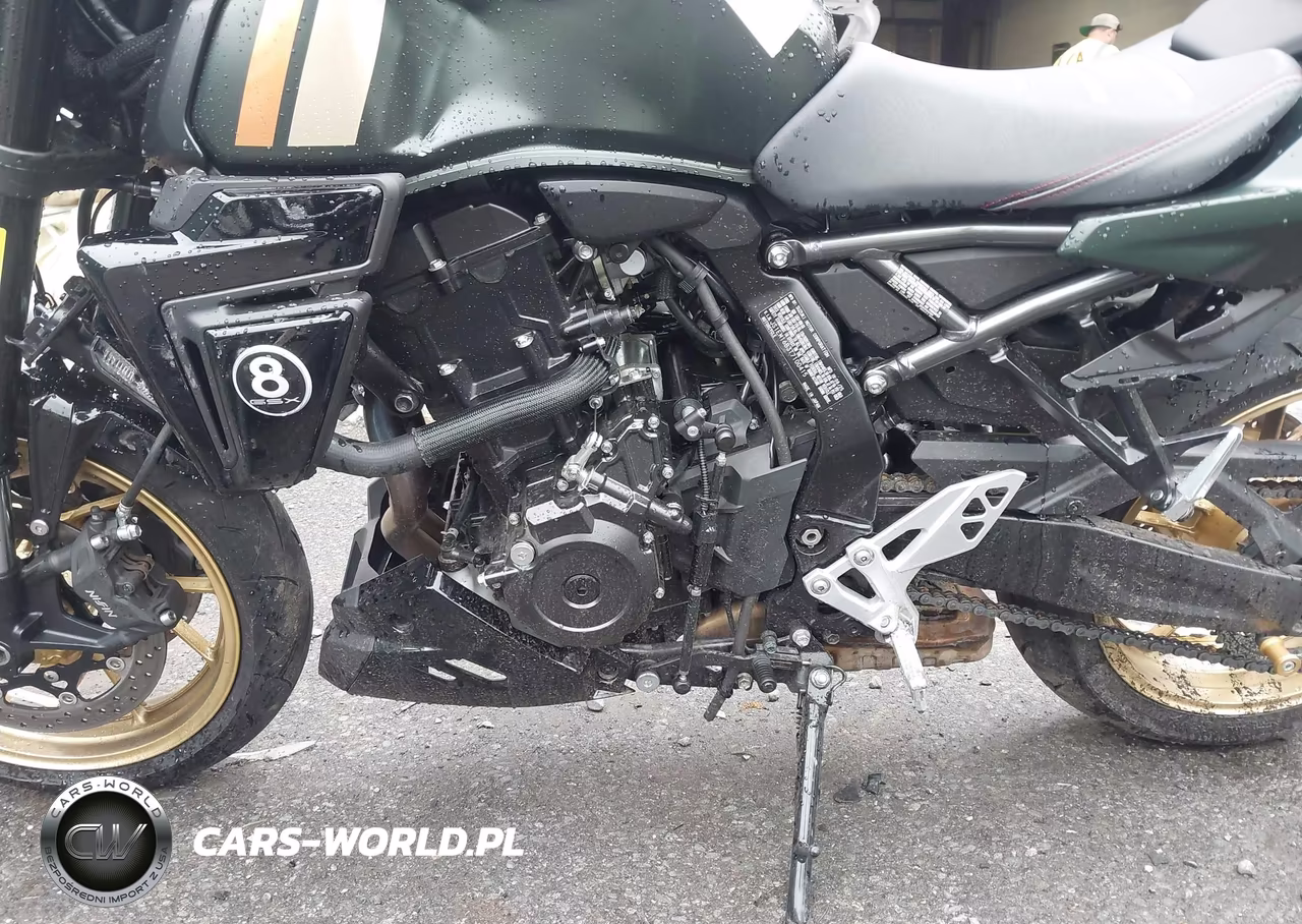 2026 Suzuki Gsx800 Tt VIN:JS1EM16B3T7100415 - 9