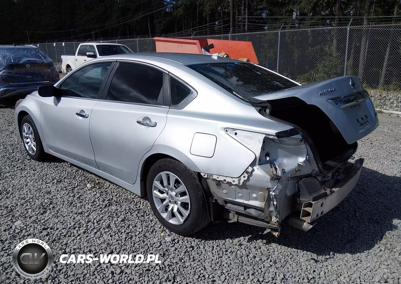 2014 Nissan Altima 2.5 S VIN:1N4AL3AP0EN230209 - 3