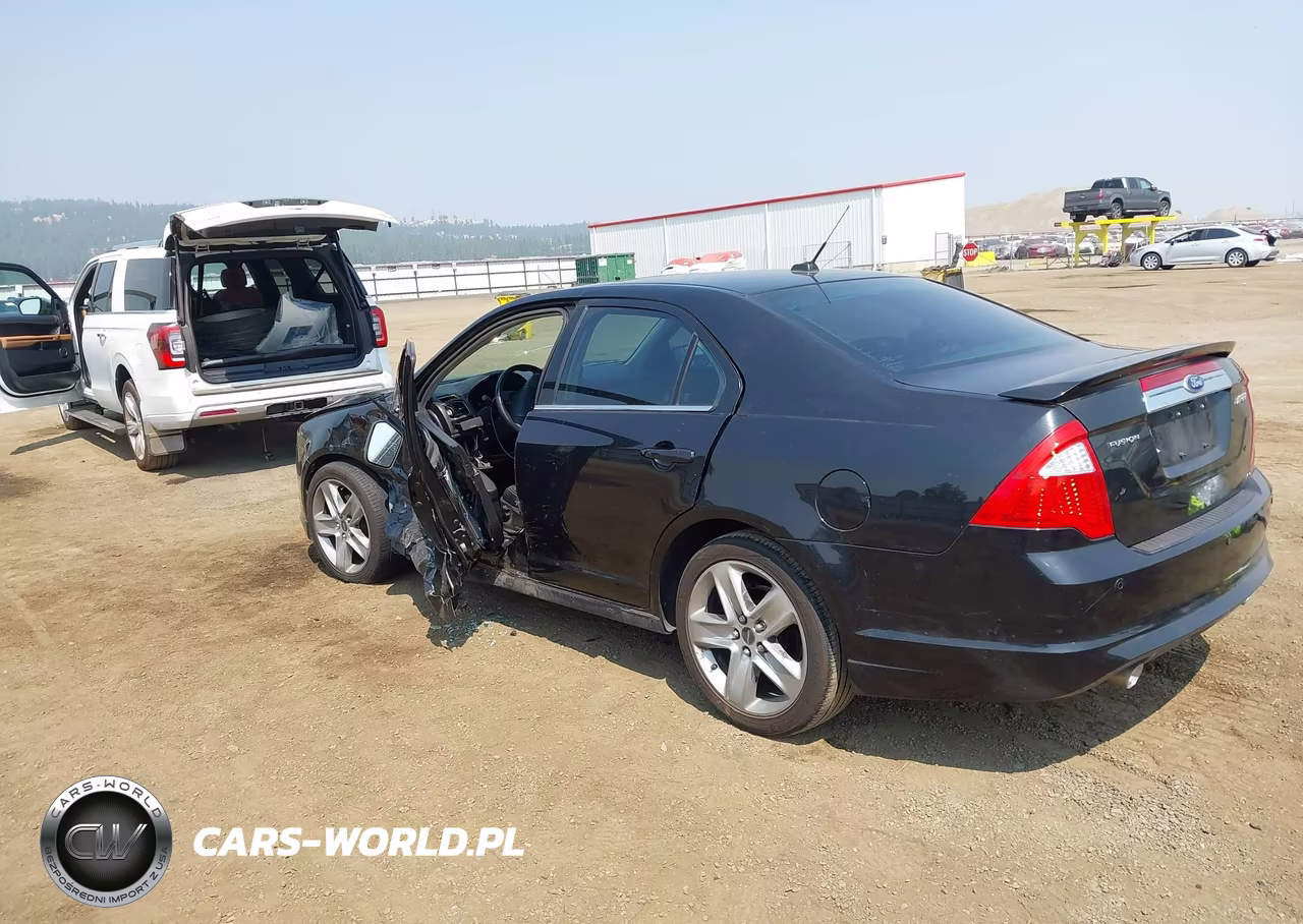 2010 Ford Fusion Sport VIN:3FAHP0KC4AR417375 - 3
