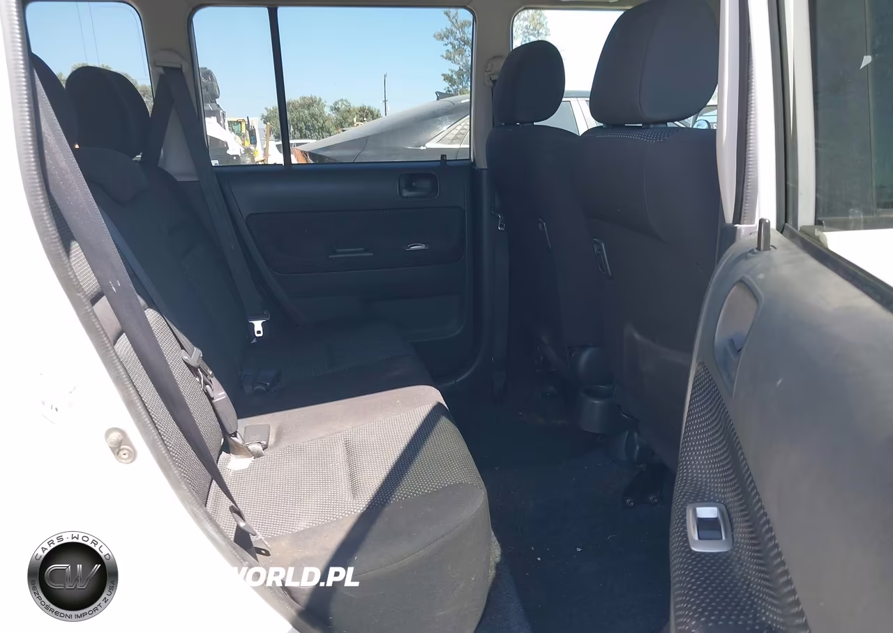 2006 Scion Xb VIN:JTLKT324464039665 - 8