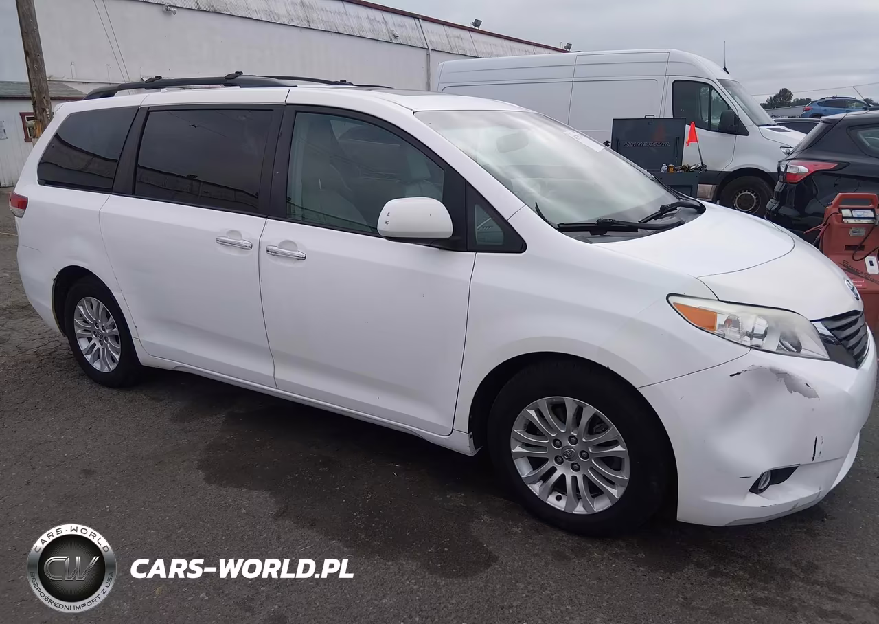 2012 Toyota Sienna Xle V6 8 Passenger VIN:5TDYK3DC8CS187198 - 6