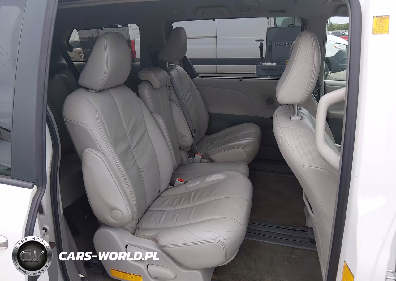 2012 Toyota Sienna Xle V6 8 Passenger VIN:5TDYK3DC8CS187198 - 8