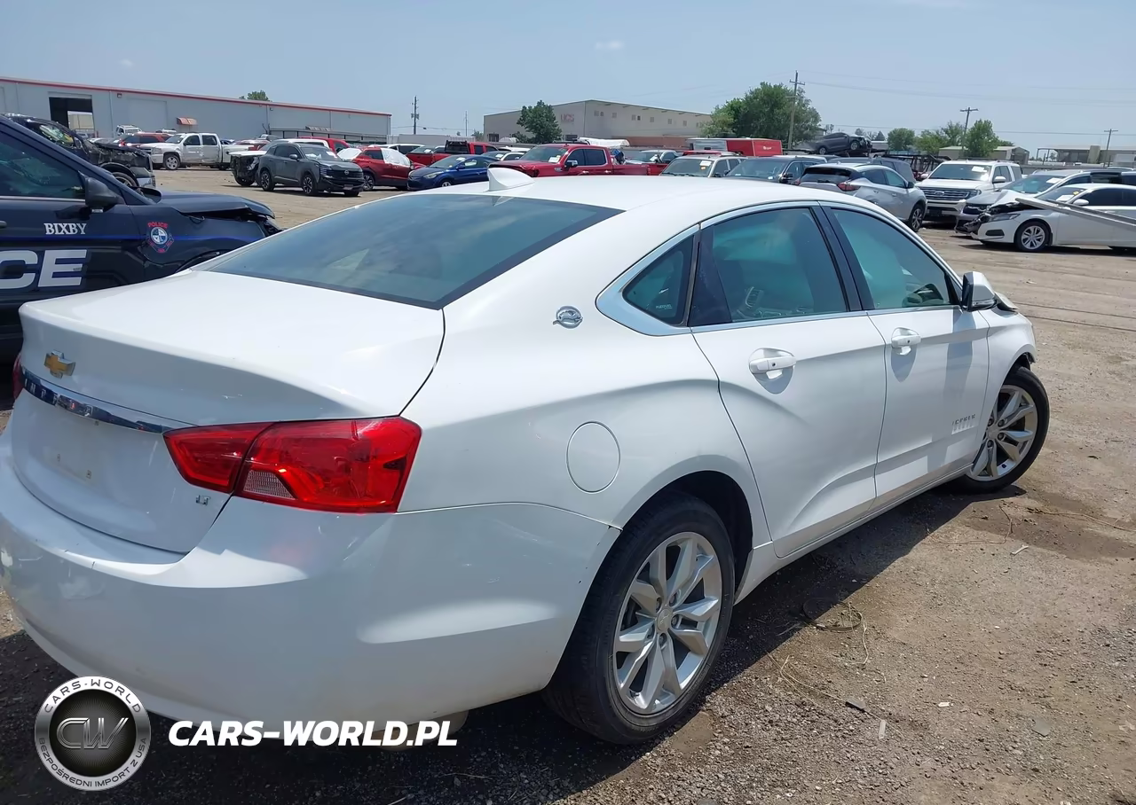 2018 Chevrolet Impala 1Lt VIN:2G1105S36J9101908 - 4