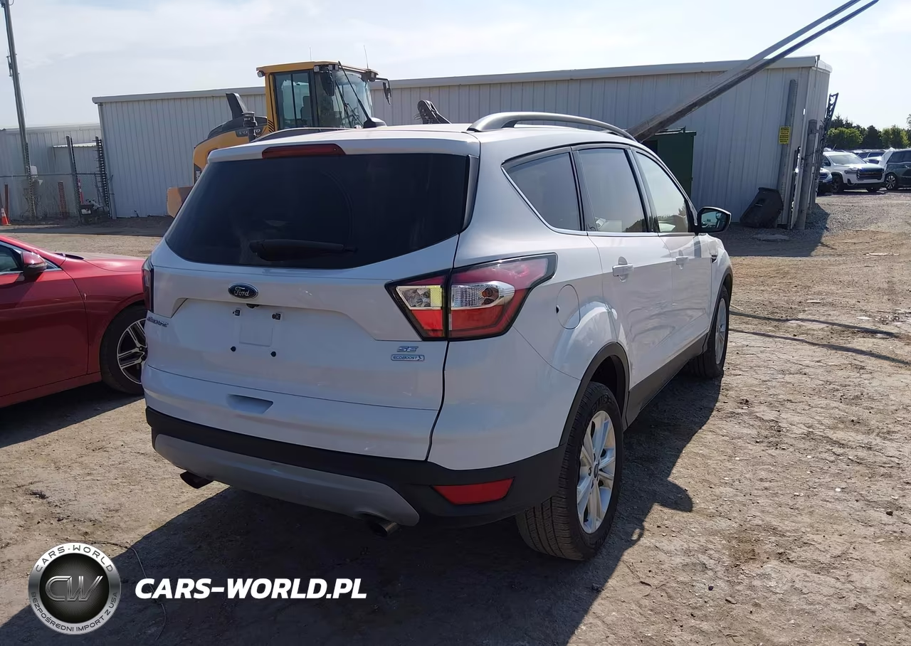 2018 Ford Escape Se VIN:1FMCU0GD3JUB51267 - 4