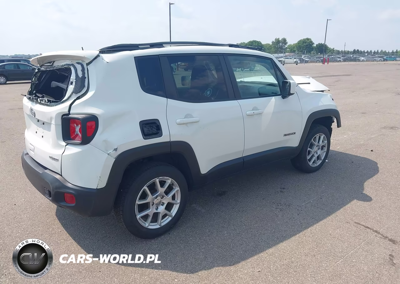 2019 Jeep Renegade Latitude 4X4 VIN:ZACNJBBB7KPK07945 - 4