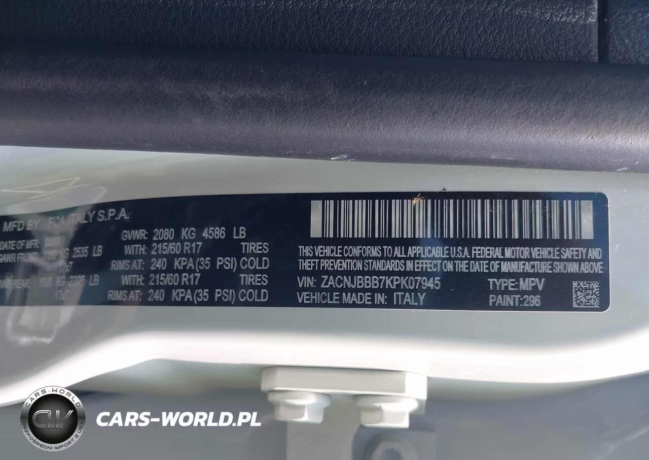 2019 Jeep Renegade Latitude 4X4 VIN:ZACNJBBB7KPK07945 - 9