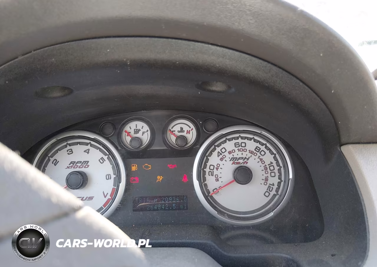 2011 Ford Focus S VIN:1FAHP3EN0BW188979 - 7