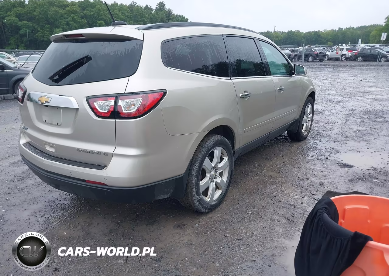 2016 Chevrolet Traverse Lt VIN:1GNKVGKD2GJ303246 - 4