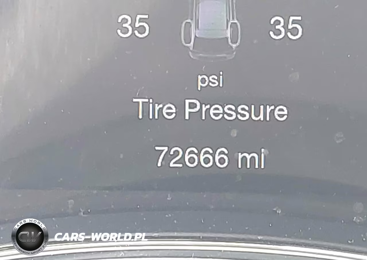 2018 Jeep Grand Cherokee Laredo E 4X4 VIN:1C4RJFAG2JC373642 - 15