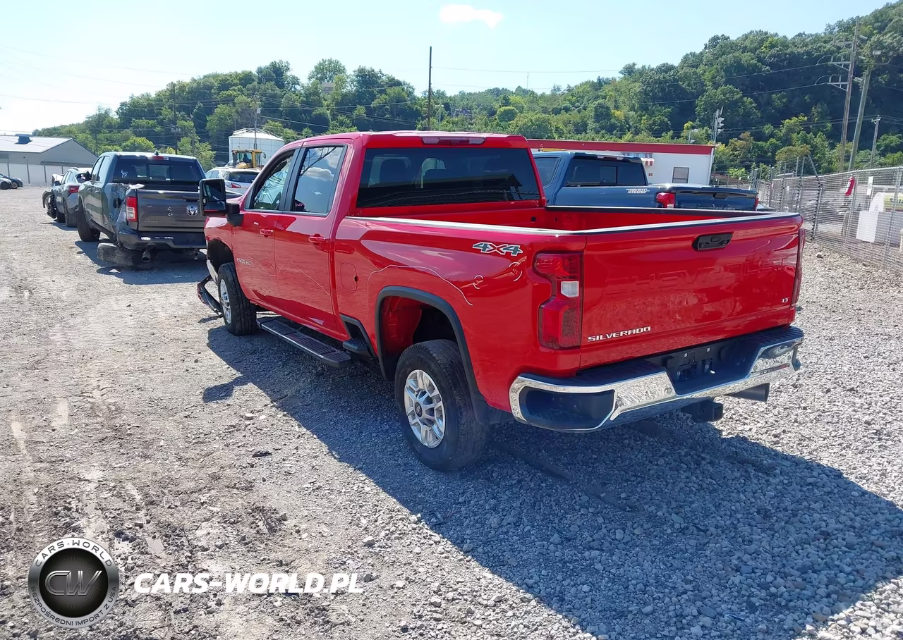 2025 Chevrolet Silverado 2500Hd 4Wd Standard Bed Lt VIN:1GC4KNEY5SF314055 - 3
