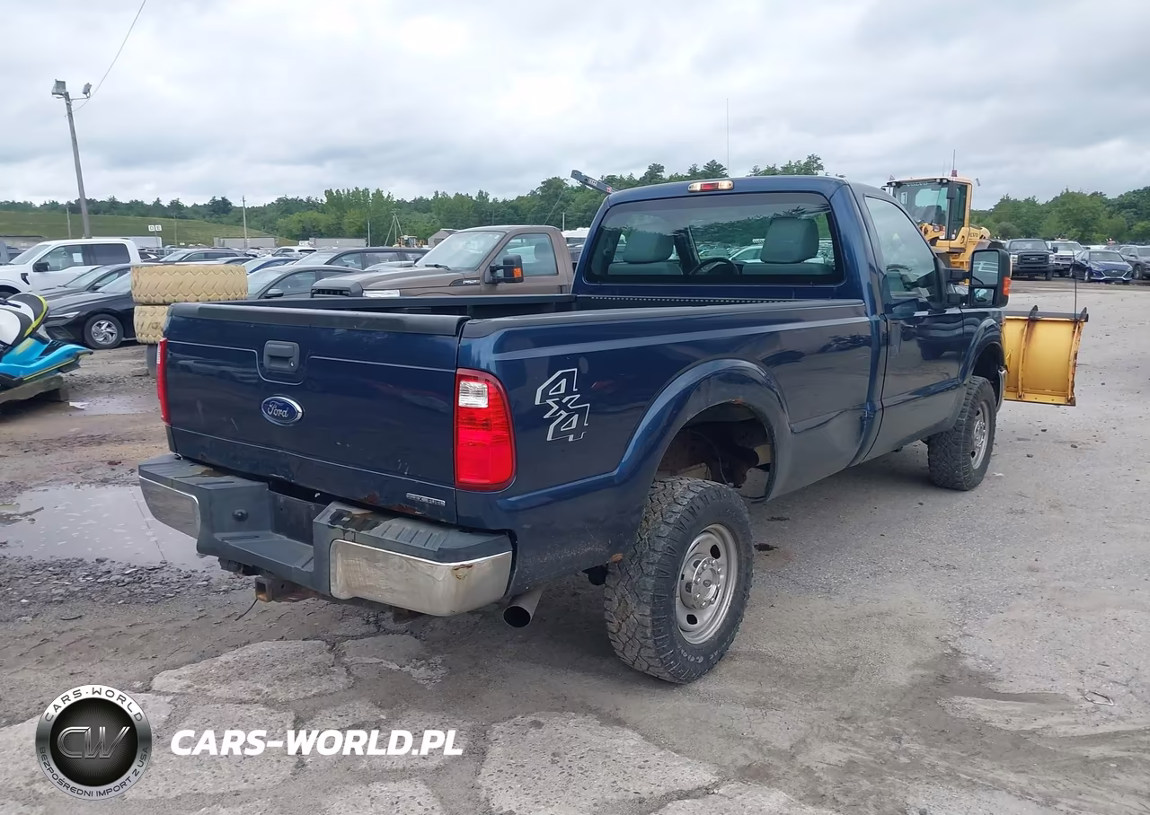 2016 Ford F-250 Xl VIN:1FTBF2B65GED02823 - 4