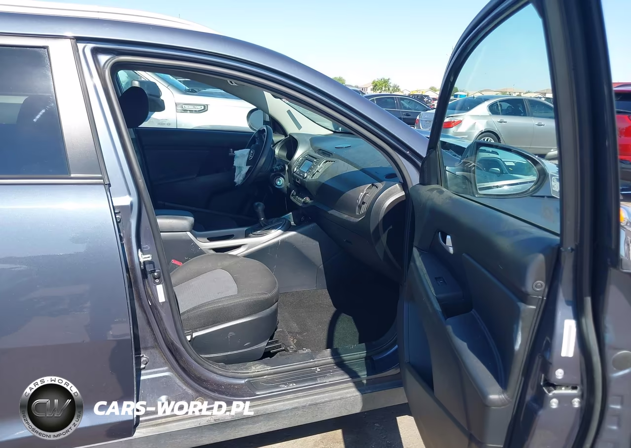 2014 Kia Sportage Lx VIN:KNDPBCAC1E7645564 - 5