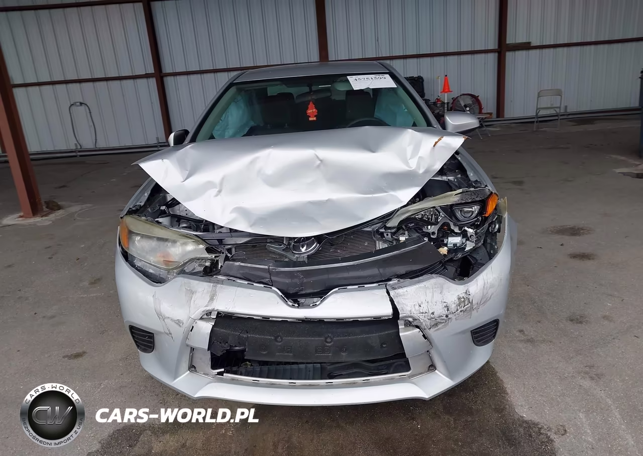 2015 Toyota Corolla Le VIN:2T1BURHEXFC423331 - 12