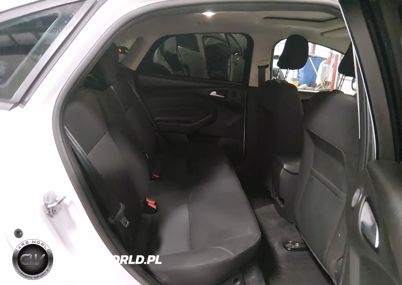 2018 Ford Focus Sel VIN:1FADP3H24JL236631 - 8