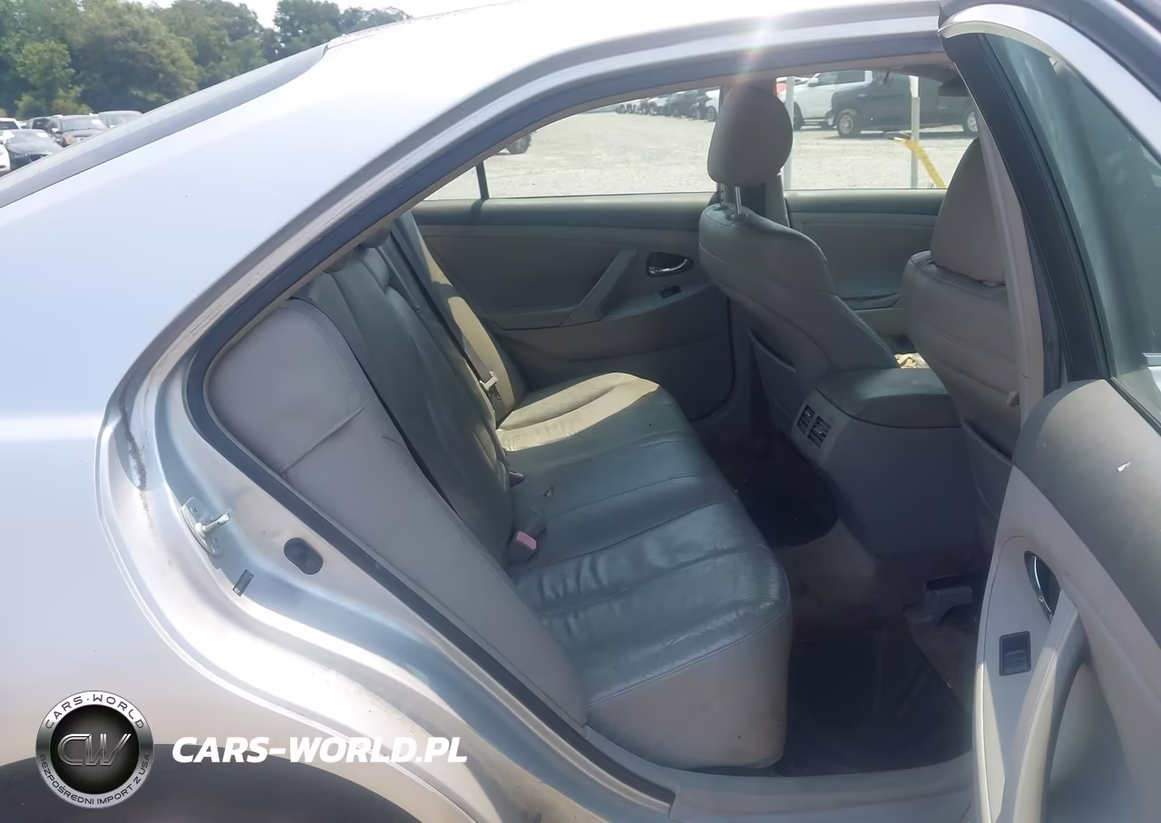 2007 Toyota Camry Hybrid VIN:JTNBB46KX73023339 - 8