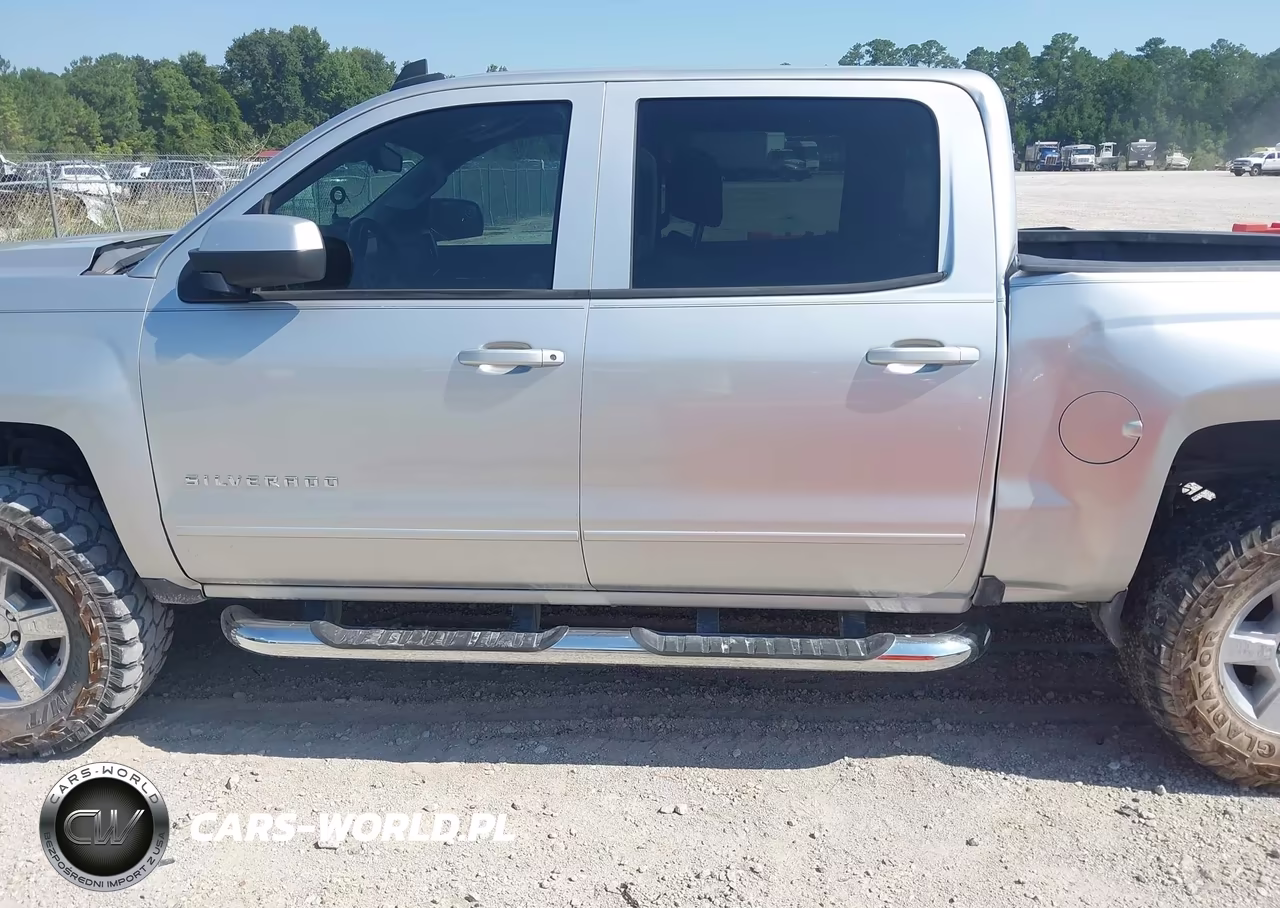 2018 Chevrolet Silverado 1500 2Lt VIN:3GCUKREC5JG173822 - 14