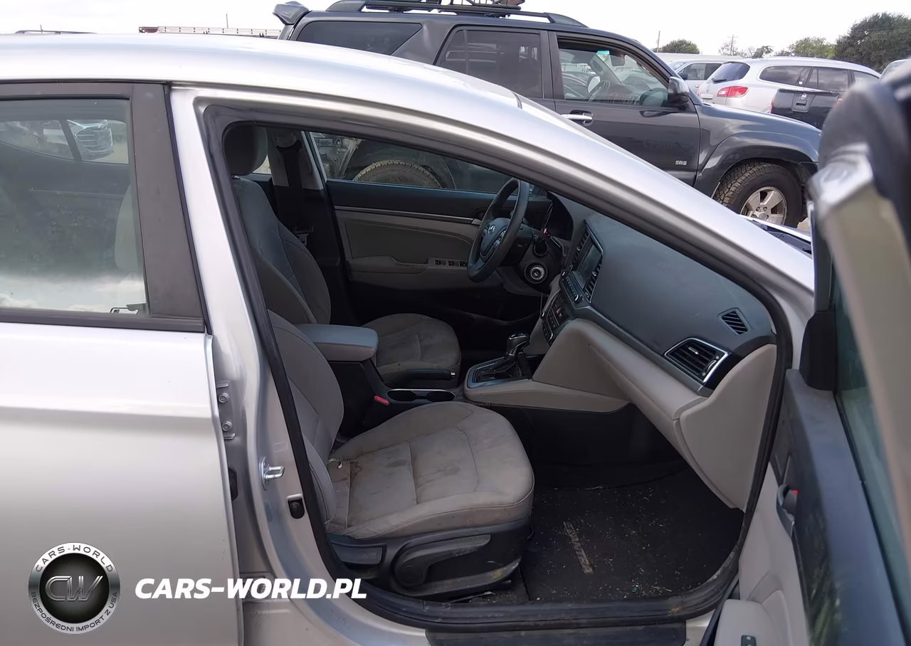 2017 Hyundai Elantra Se VIN:5NPD84LF6HH119915 - 5