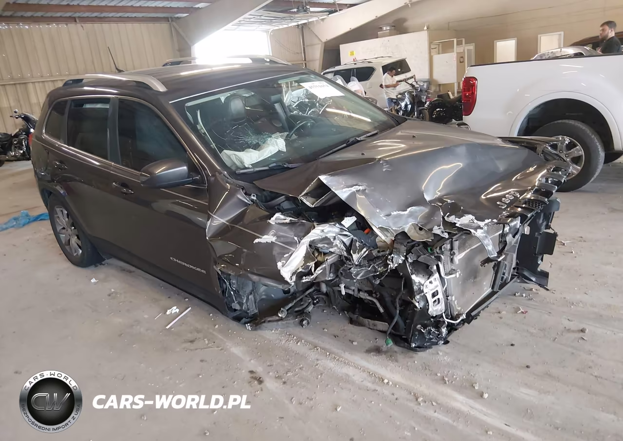 2018 Jeep Cherokee Limited Fwd – zdjęcie 1 z 17