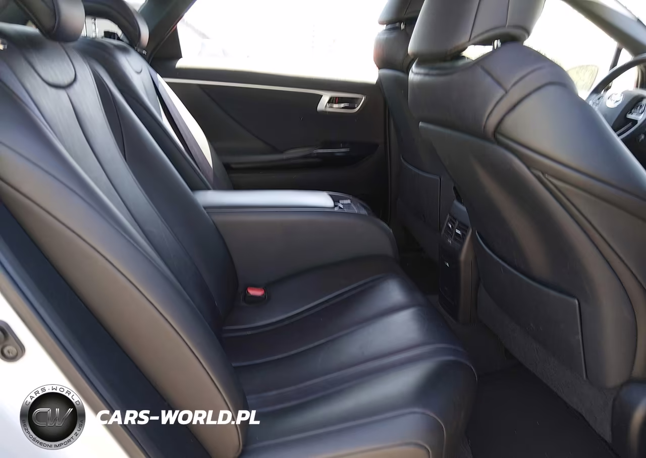 2019 Toyota Mirai VIN:JTDBVRBD5KA007392 - 8
