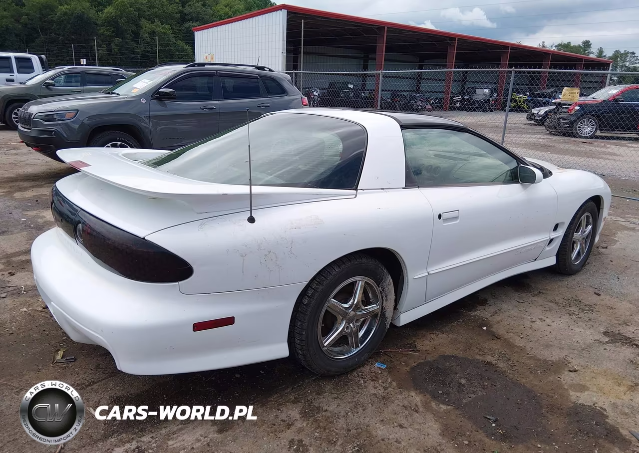 2000 Pontiac Firebird Trans Am VIN:2G2FV22G4Y2107911 - 4