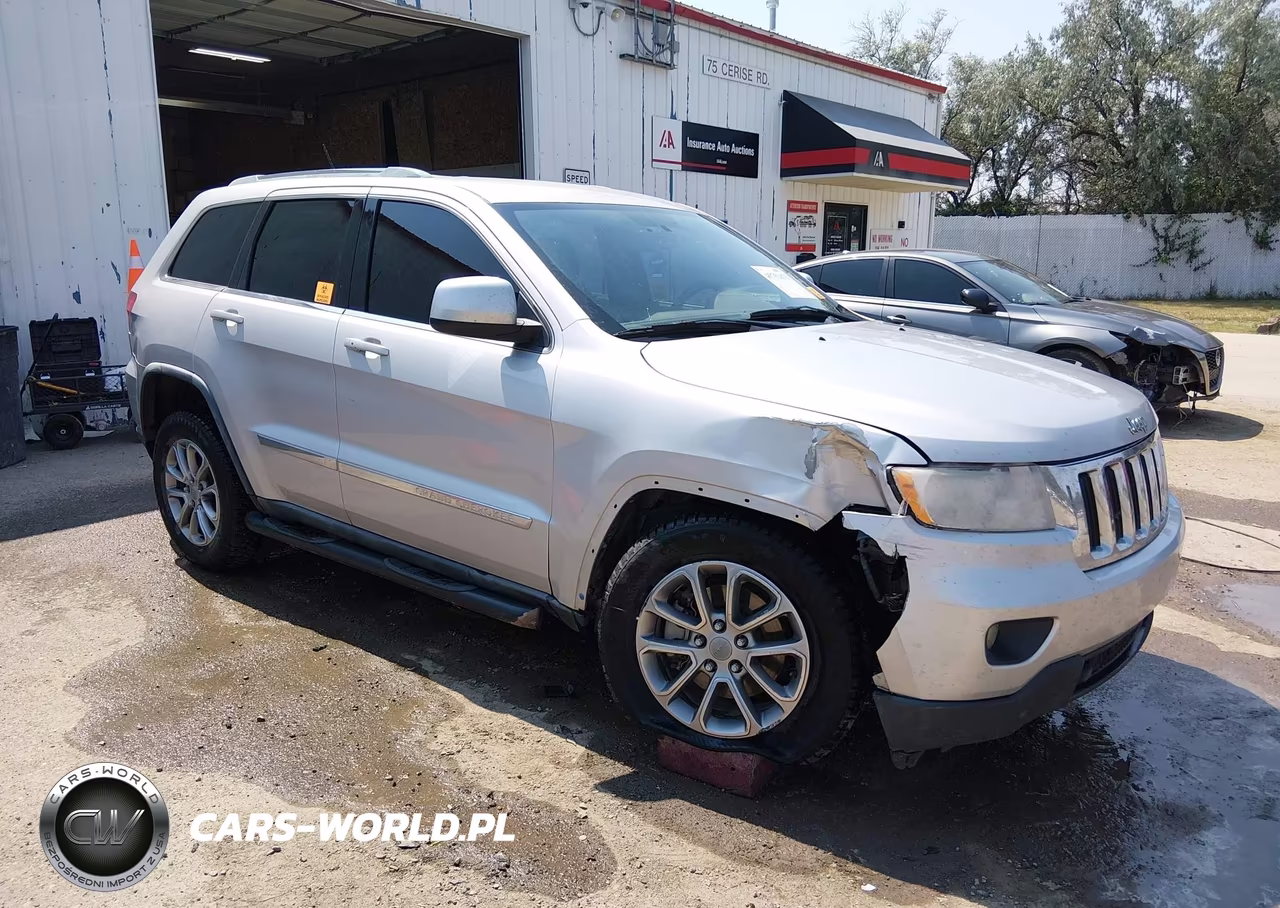 2012 Jeep Grand Cherokee Laredo – zdjęcie 1 z 15