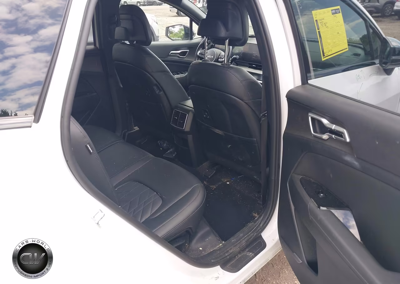 2025 Kia Sportage X-Line VIN:5XYK6CDF1SG274280 - 8