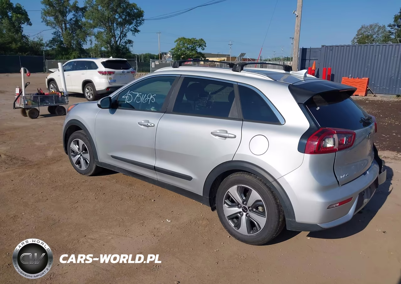2019 Kia Niro Lx VIN:KNDCB3LC7K5302793 - 3