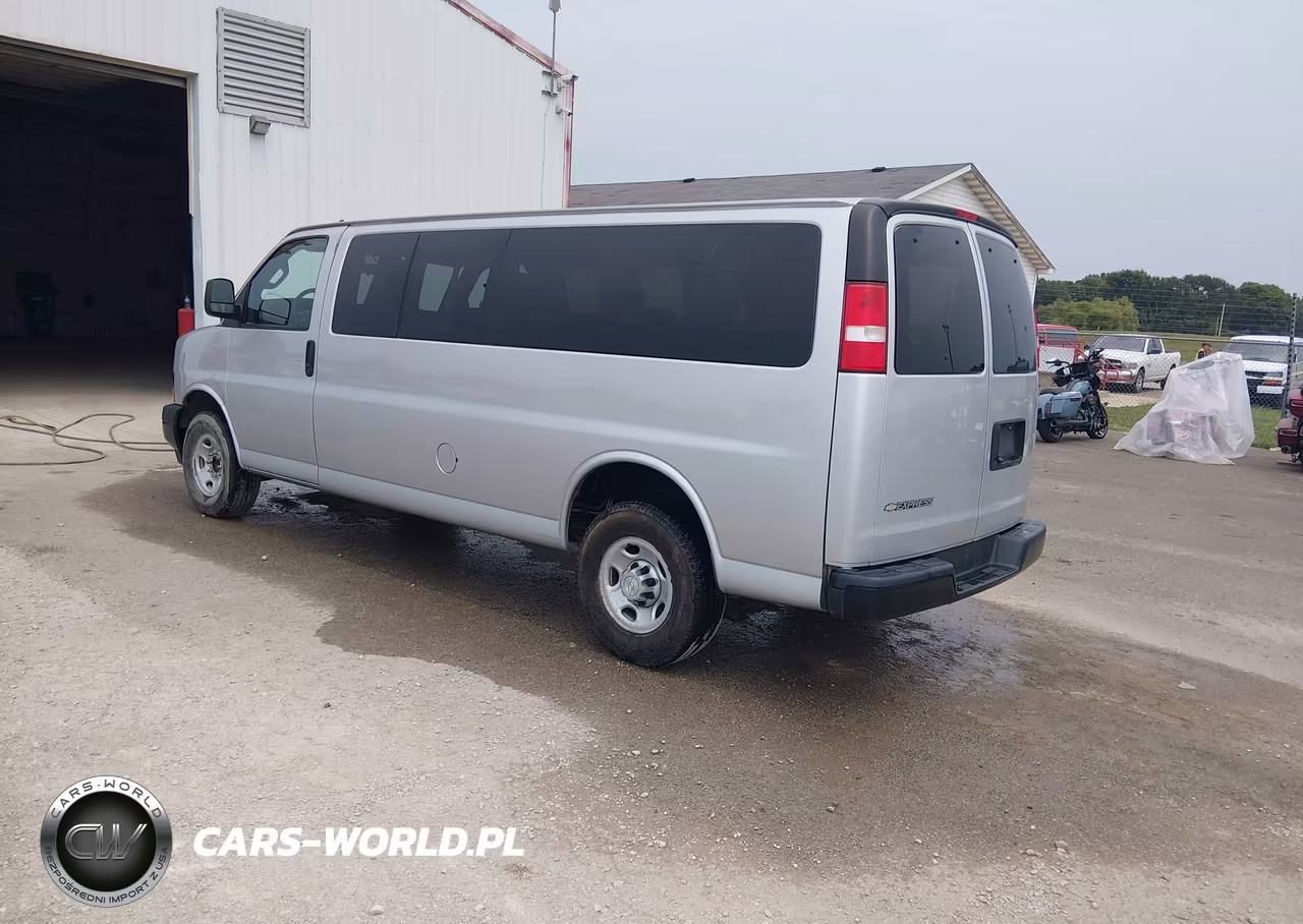 2021 Chevrolet Express Passenger Rwd 3500 Extended Wheelbase Ls VIN:1GAZGNFP8M1154405 - 3