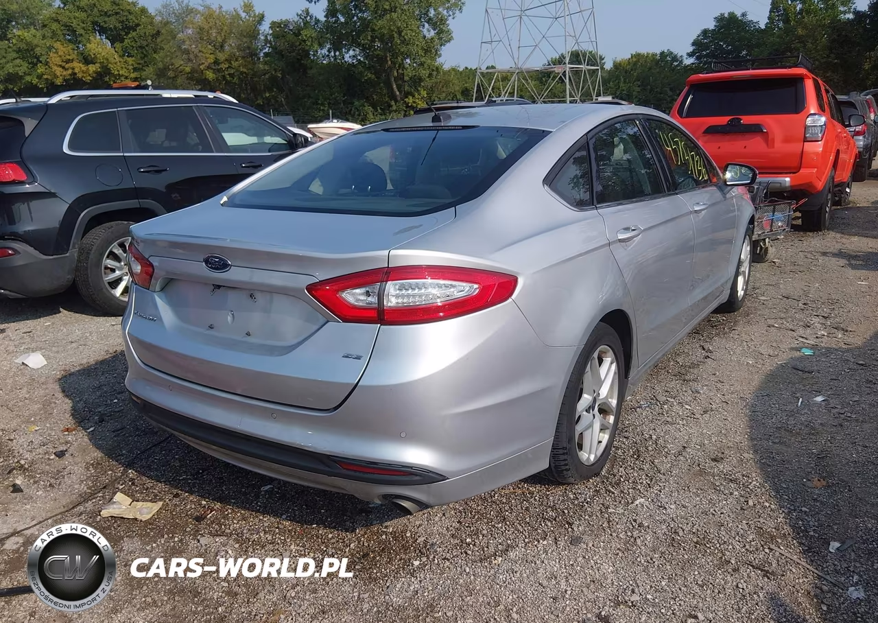 2016 Ford Fusion Se VIN:3FA6P0H77GR395740 - 4