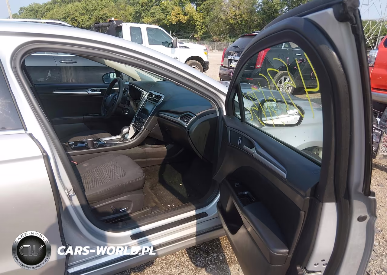 2016 Ford Fusion Se VIN:3FA6P0H77GR395740 - 5