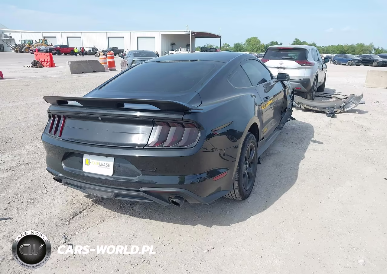2018 Ford Mustang Ecoboost VIN:1FA6P8TH6J5117033 - 4