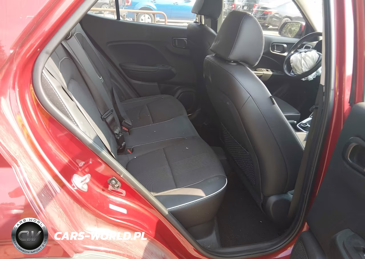 2024 Hyundai Venue Limited VIN:KMHRC8A33RU325085 - 8