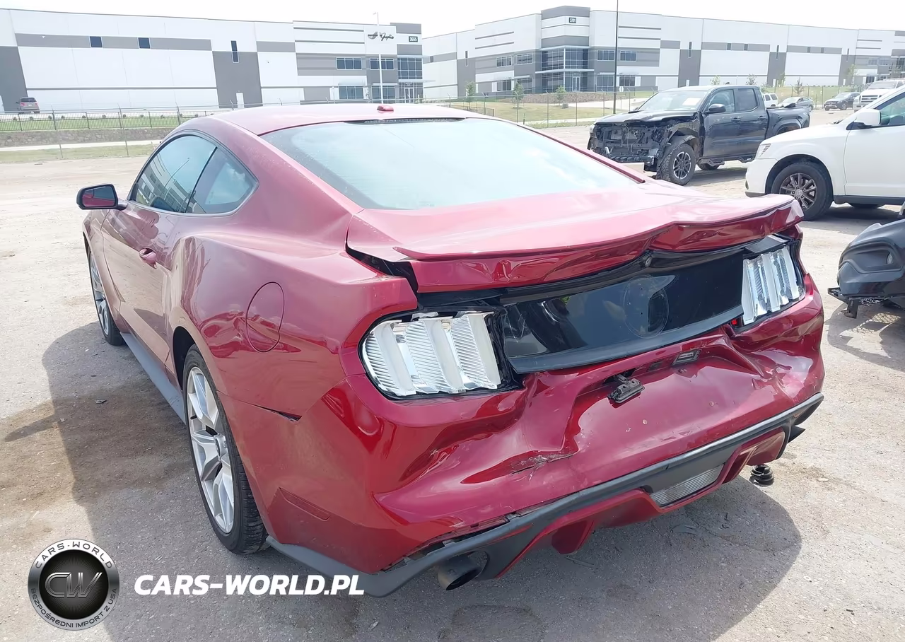 2015 Ford Mustang Ecoboost VIN:1FA6P8TH7F5386584 - 3