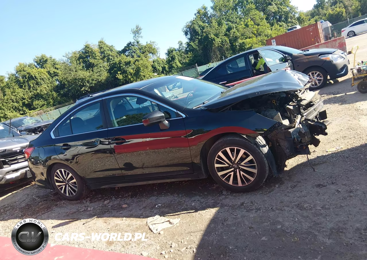 2018 Subaru Legacy 2.5I Premium VIN:4S3BNAC68J3028094 - 14