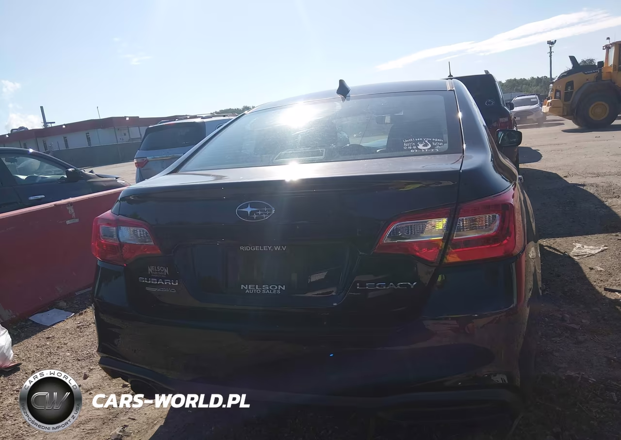 2018 Subaru Legacy 2.5I Premium VIN:4S3BNAC68J3028094 - 17