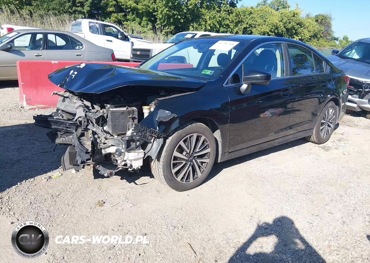 2018 Subaru Legacy 2.5I Premium VIN:4S3BNAC68J3028094 - 2