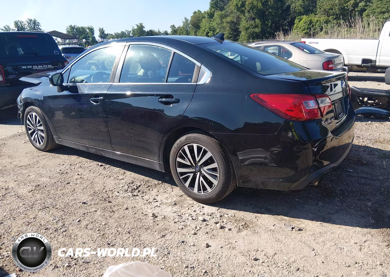 2018 Subaru Legacy 2.5I Premium VIN:4S3BNAC68J3028094 - 3