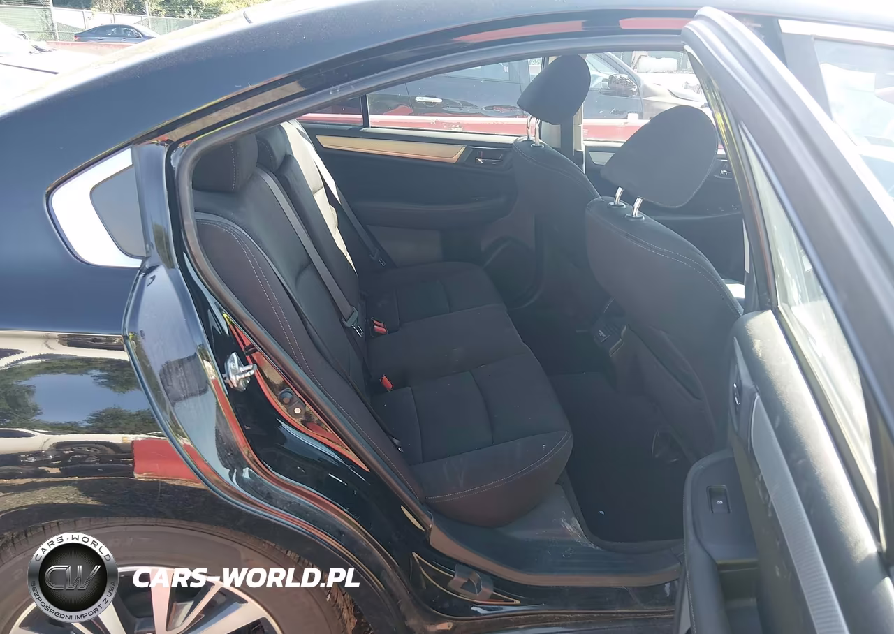 2018 Subaru Legacy 2.5I Premium VIN:4S3BNAC68J3028094 - 8