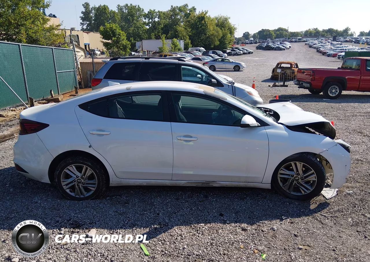 2019 Hyundai Elantra Sel VIN:5NPD84LF7KH493621 - 13