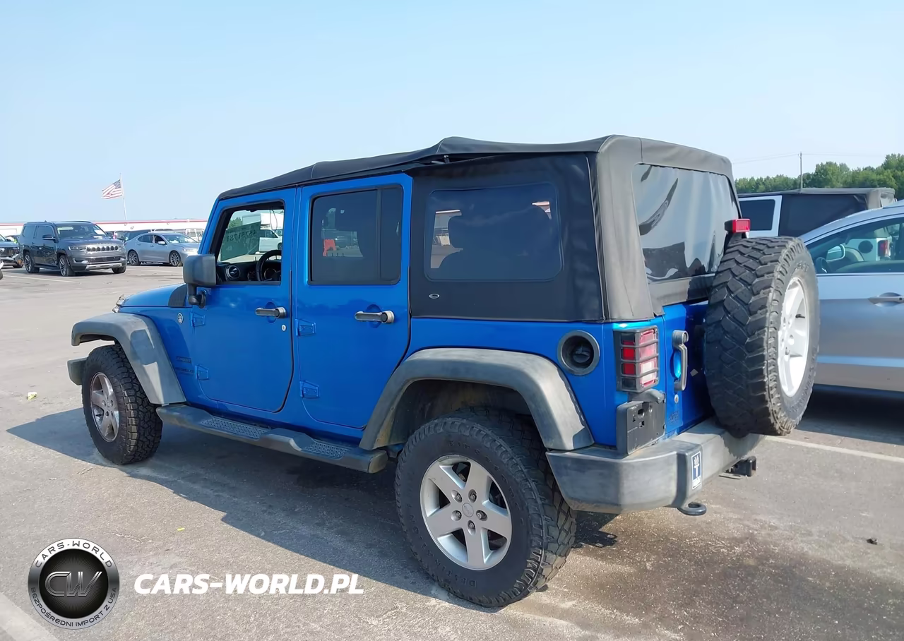 2015 Jeep Wrangler Unlimited Sport VIN:1C4BJWDG8FL689731 - 14